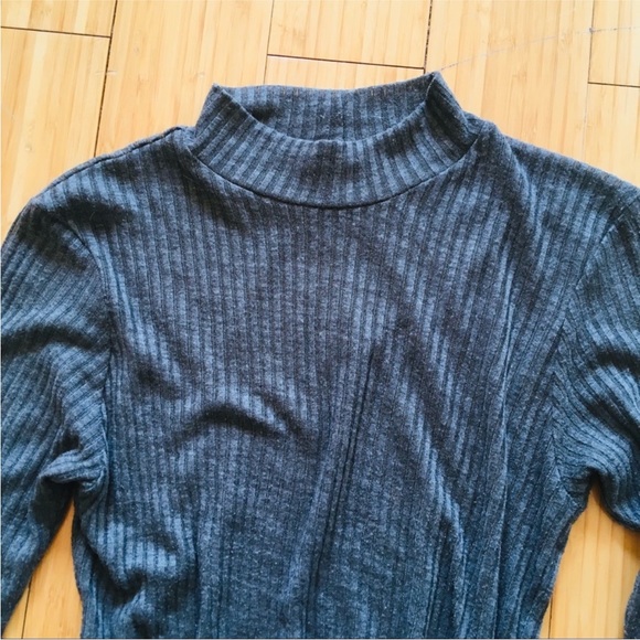 Topshop Ribbed Long Sleeve - Picture 2 of 3